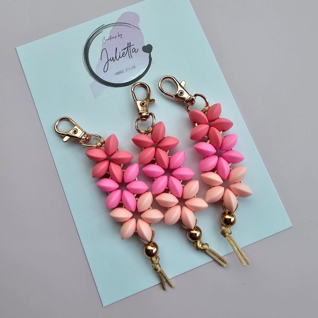 Flower Daisy Beaded Keychain - Pink Hue
