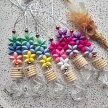 Load image into Gallery viewer, Flower Daisy Beaded Car Diffuser - Purple Hue