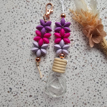 Load image into Gallery viewer, Flower Daisy Beaded Car Diffuser - Purple Hue
