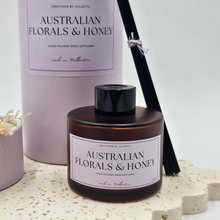 Load image into Gallery viewer, Australian Florals & Honey Reed Diffuser 100ml – Luxury Home Fragrance