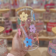 Load image into Gallery viewer, Rainbow Daisy Glass Can Tumbler – 470ml (16oz)