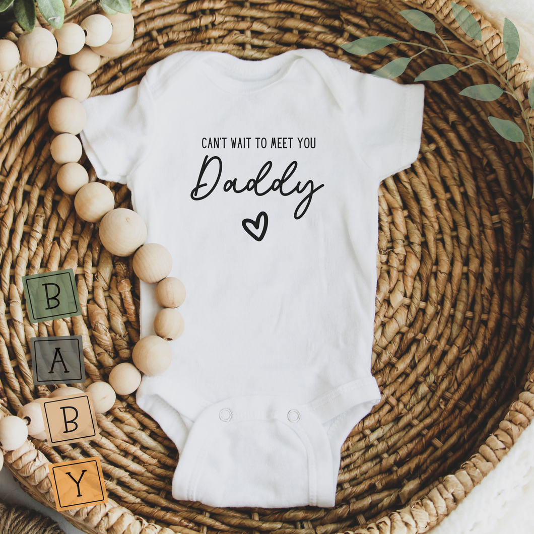 Birth Announcement Onesie - Can't Wait To Meet You Daddy