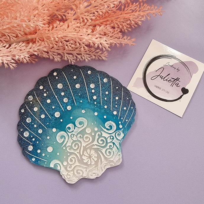 Seashell Resin Coasters | Seashell Coasters | Creations by Julietta