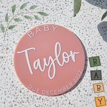Load image into Gallery viewer, Baby Pregnancy Announcement Disc